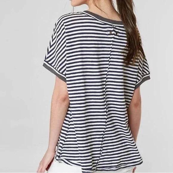 We The Free Black and White Striped V-Neck Tee - Picture 4 of 4
